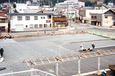 構内・駅前